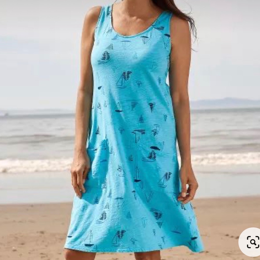 Fresh Produce small and x-small white dress. So comfy. Habour Hues Drape Dress